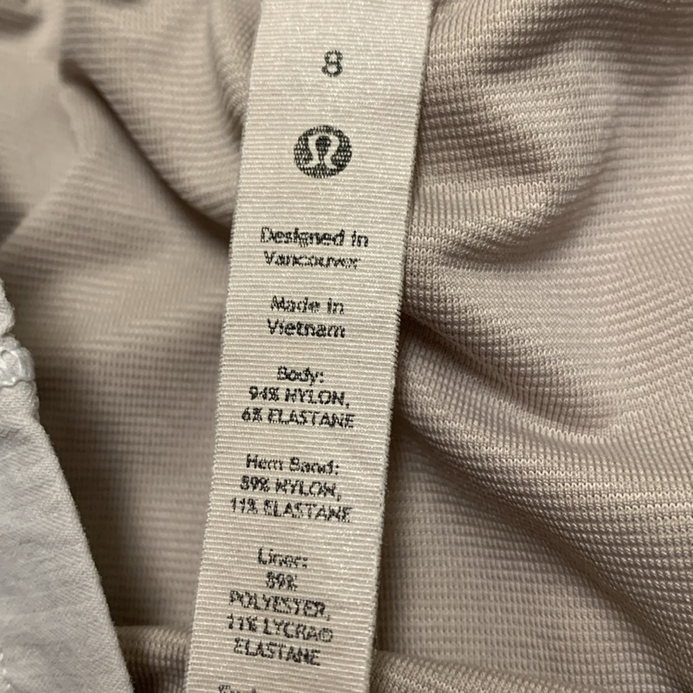 Womens Lululemon Athletica Running Drawstring Athletic Athleisure Shorts‎ - Picture 5 of 7